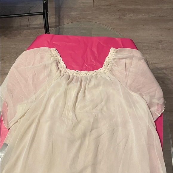 NY Collection Ivory Lace Blouse - Picture 8 of 11